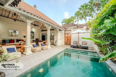 Вилла с 3 спальнями в Seminyak, Бадунг, Индонезия № 13610 2