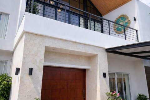 Вилла с 3 спальнями в Seminyak, Бадунг, Индонезия № 13604 8