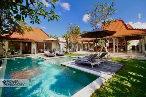 Вилла с 4 спальнями в Canggu, Бадунг, Индонезия № 13609 4