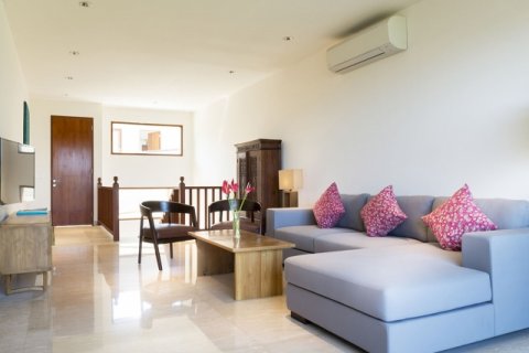5 bedrooms Villa in South Kuta, Badung, Indonesia No. 776 16
