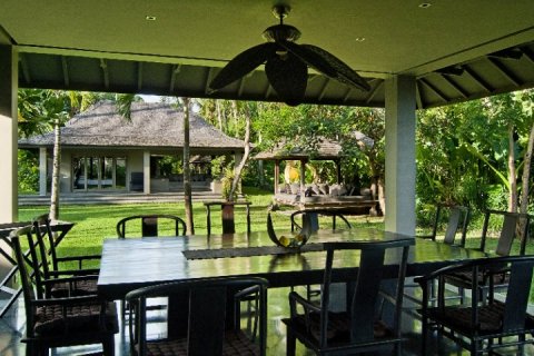 5 bedrooms Villa in Canggu, Badung, Indonesia No. 779 5