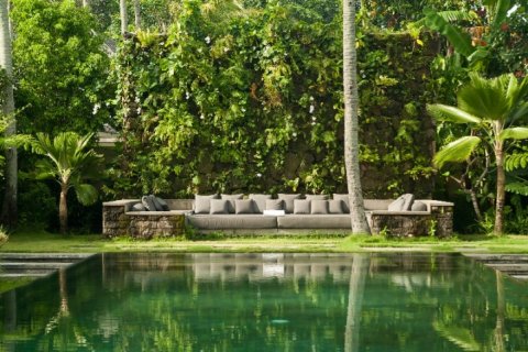5 bedrooms Villa in Canggu, Badung, Indonesia No. 779 3