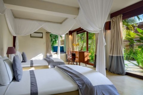 6 bedrooms Villa in Canggu, Badung, Indonesia No. 773 21