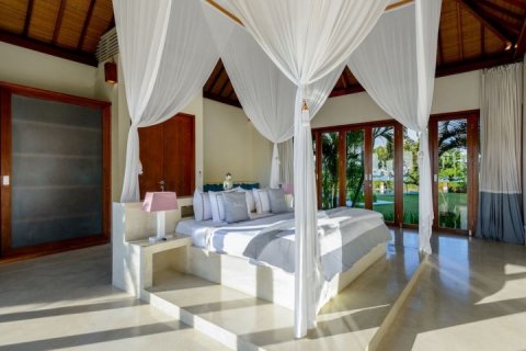 6 bedrooms Villa in Canggu, Badung, Indonesia No. 773 12