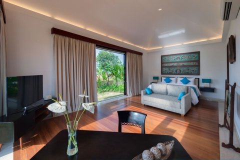 6 bedrooms Villa in South Kuta, Badung, Indonesia No. 774 12