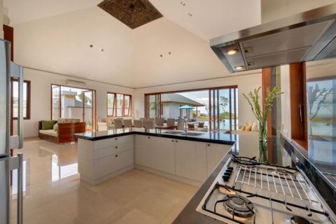 6 bedrooms Villa in South Kuta, Badung, Indonesia No. 774 7