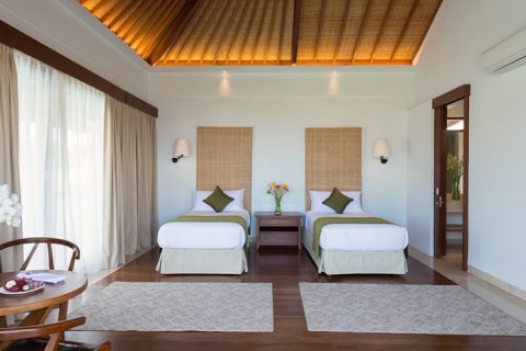 6 bedrooms Villa in South Kuta, Badung, Indonesia No. 774 21