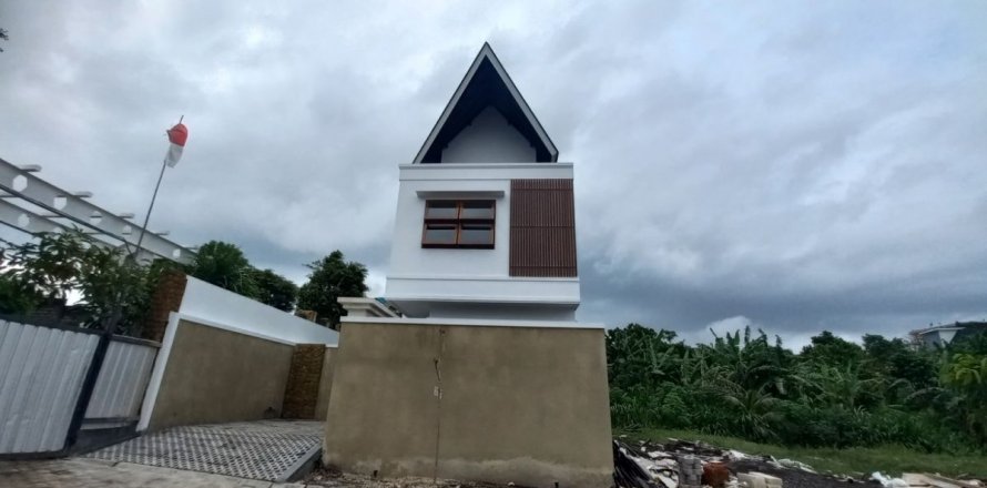 3 bedrooms Villa in Kuta, Badung, Indonesia No. 6855