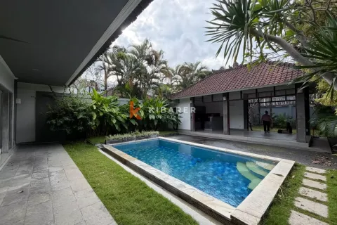Вилла с 2 спальнями в Seminyak, Бадунг, Индонезия № 13165 14