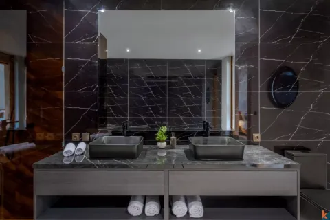 3 bedrooms Villa in Denpasar, Indonesia No. 10605 10