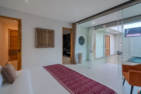 3 bedrooms Villa in Denpasar, Indonesia No. 10605 18