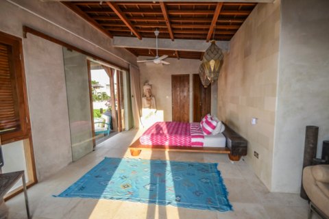 Вилла с 4 спальнями в Seminyak, Бадунг, Индонезия № 11674 14