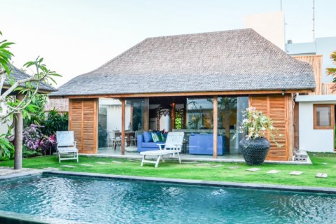 Вилла с 4 спальнями в Seminyak, Бадунг, Индонезия № 11674 6