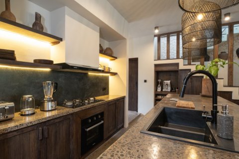 Вилла с 3 спальнями в Южная Кута, Бадунг, Индонезия № 8834 10