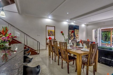 10 bedrooms Villa in Seminyak, Badung, Indonesia No. 11630 11