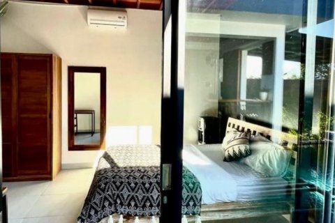 3 bedrooms Villa in Canggu, Badung, Indonesia No. 11631 16