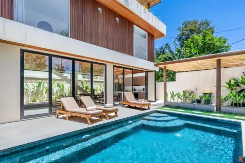 4 bedrooms Villa in South Denpasar, Denpasar, Indonesia No. 10250