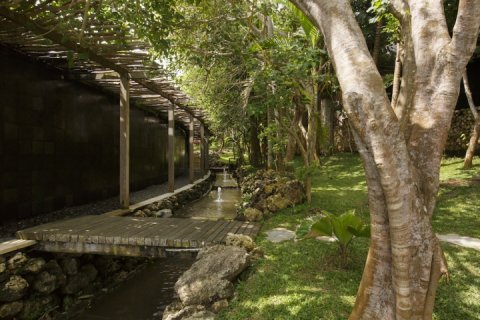 5 bedrooms Villa in South Kuta, Badung, Indonesia No. 597 8