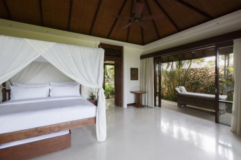 5 bedrooms Villa in South Kuta, Badung, Indonesia No. 596 27