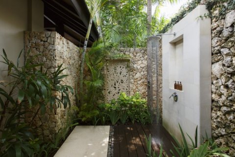 5 bedrooms Villa in South Kuta, Badung, Indonesia No. 596 20