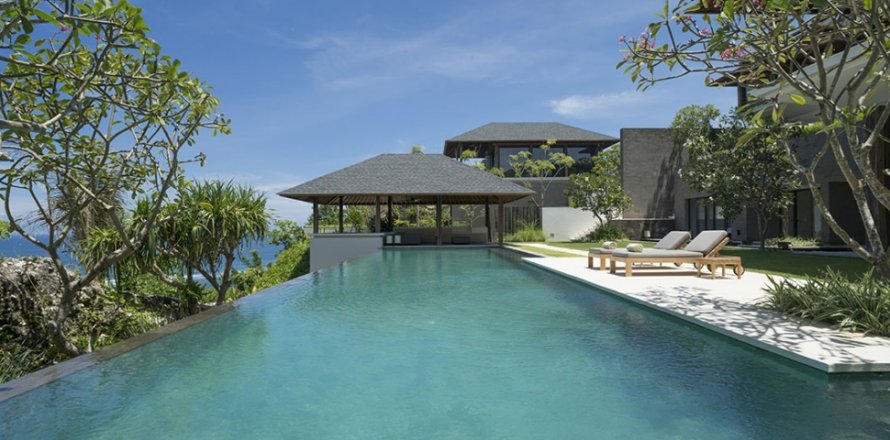 9 bedrooms Villa in South Kuta, Badung, Indonesia No. 598