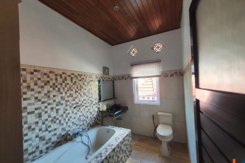3 bedrooms Villa in Tibubeneng, Badung, Indonesia No. 11585 6