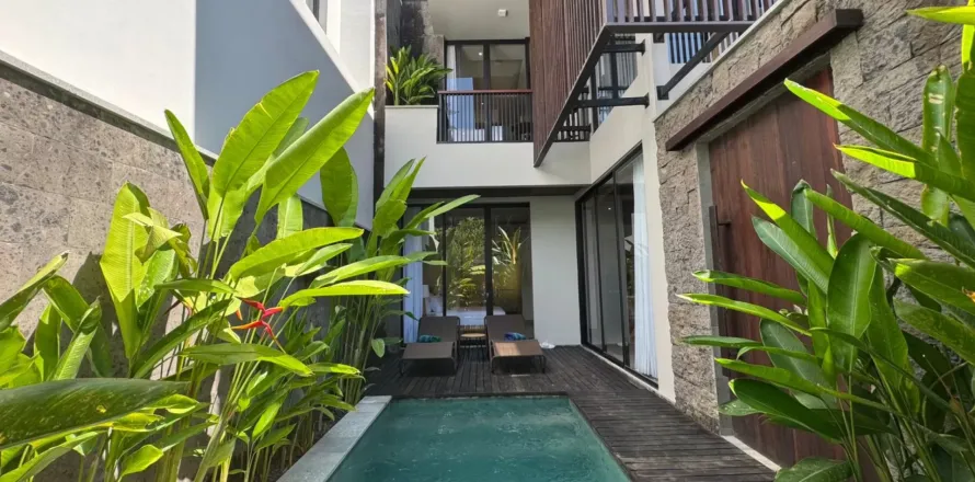 3 bedrooms Villa in Canggu, Badung, Indonesia No. 11015
