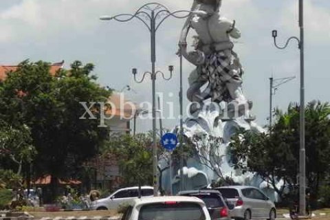 2500m2 Land in Kuta, Badung, Indonesia No. 474 7