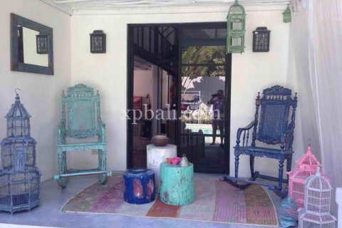 Вилла с 3 спальнями в Seminyak, Бадунг, Индонезия № 477 3