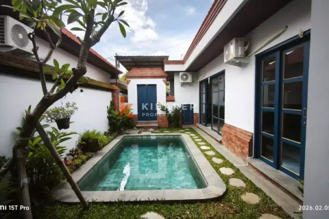 3 bedrooms Villa in South Denpasar, Denpasar, Indonesia No. 11805