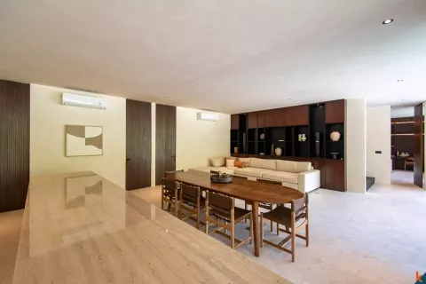 4 bedrooms Villa in Tumbak Bayuh, Mengwi, Badung, Indonesia No. 10508 10