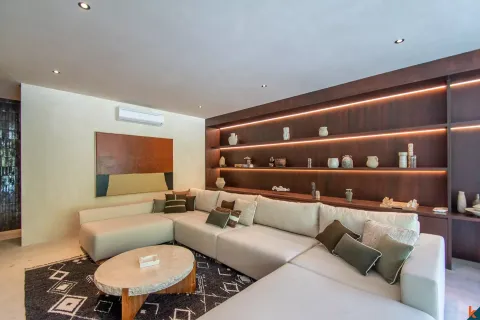 4 bedrooms Villa in Tumbak Bayuh, Mengwi, Badung, Indonesia No. 10508 8