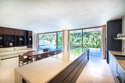 4 bedrooms Villa in Tumbak Bayuh, Mengwi, Badung, Indonesia No. 10508 12