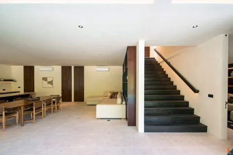 4 bedrooms Villa in Tumbak Bayuh, Mengwi, Badung, Indonesia No. 10508 14
