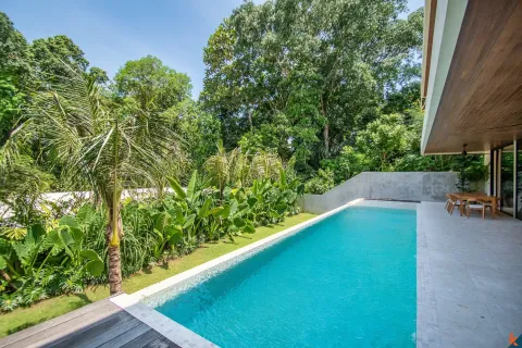 4 bedrooms Villa in Tumbak Bayuh, Mengwi, Badung, Indonesia No. 10508 5