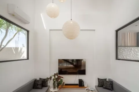 3 bedrooms Villa in South Kuta, Badung, Indonesia No. 10505 4