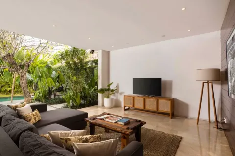 3 bedrooms Villa in Tibubeneng, Badung, Indonesia No. 10507 5