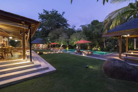 5 bedrooms Villa in Pererenan, Mengwi, Badung, Indonesia No. 7812 25