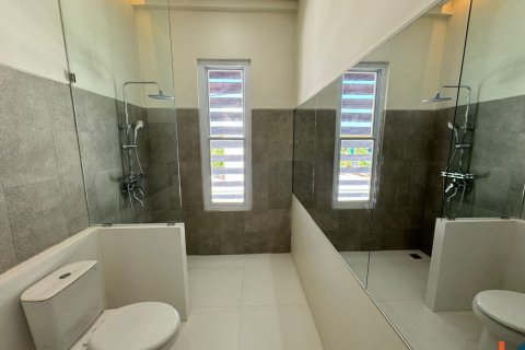 3 bedrooms Villa in Kerobokan, Badung, Indonesia No. 11063 22