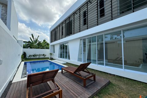 3 bedrooms Villa in Kerobokan, Badung, Indonesia No. 11063 9