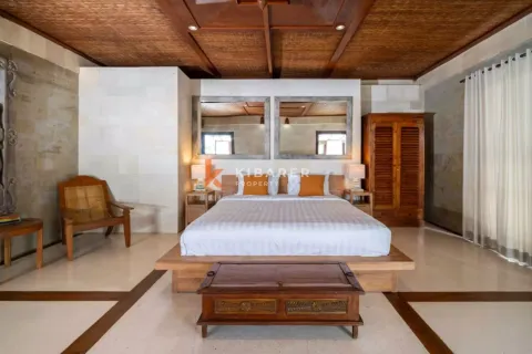 4 bedrooms Villa in Ungasan, Badung, Indonesia No. 13299 21