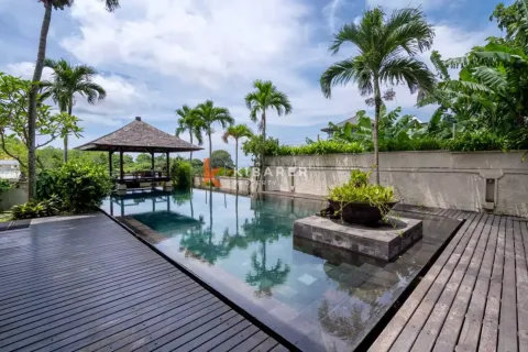 4 bedrooms Villa in Ungasan, Badung, Indonesia No. 13299 25