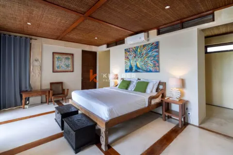4 bedrooms Villa in Ungasan, Badung, Indonesia No. 13299 9