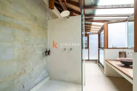 4 bedrooms Villa in Ungasan, Badung, Indonesia No. 13299 24