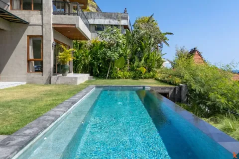 3 bedrooms Villa in South Kuta, Badung, Indonesia No. 13304 5
