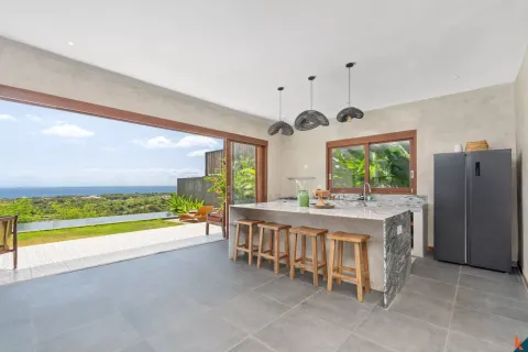 3 bedrooms Villa in South Kuta, Badung, Indonesia No. 13304 12