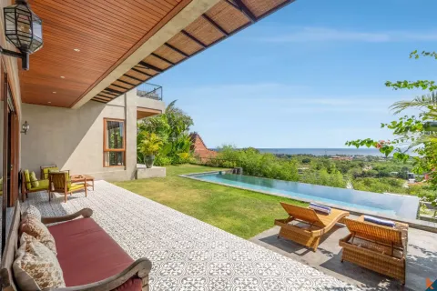 3 bedrooms Villa in South Kuta, Badung, Indonesia No. 13304 6