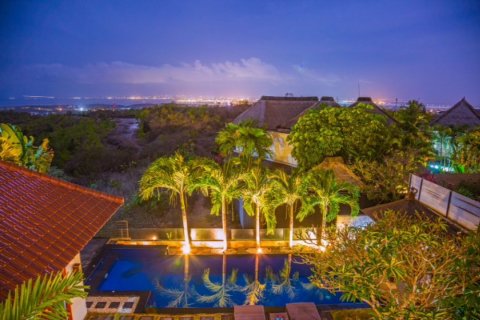 3 bedrooms Villa in Kuta, Badung, Indonesia No. 13303 2