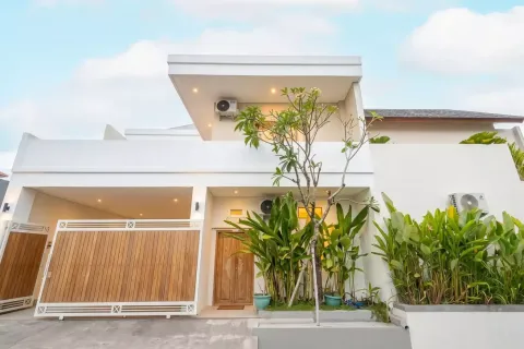 3 bedrooms Villa in Munggu, Mengwi, Badung, Indonesia No. 13302
