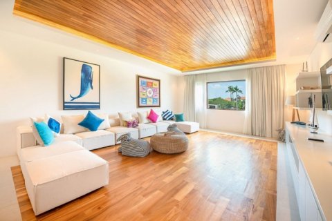 3 bedrooms Villa in Canggu, Badung, Indonesia No. 834 5